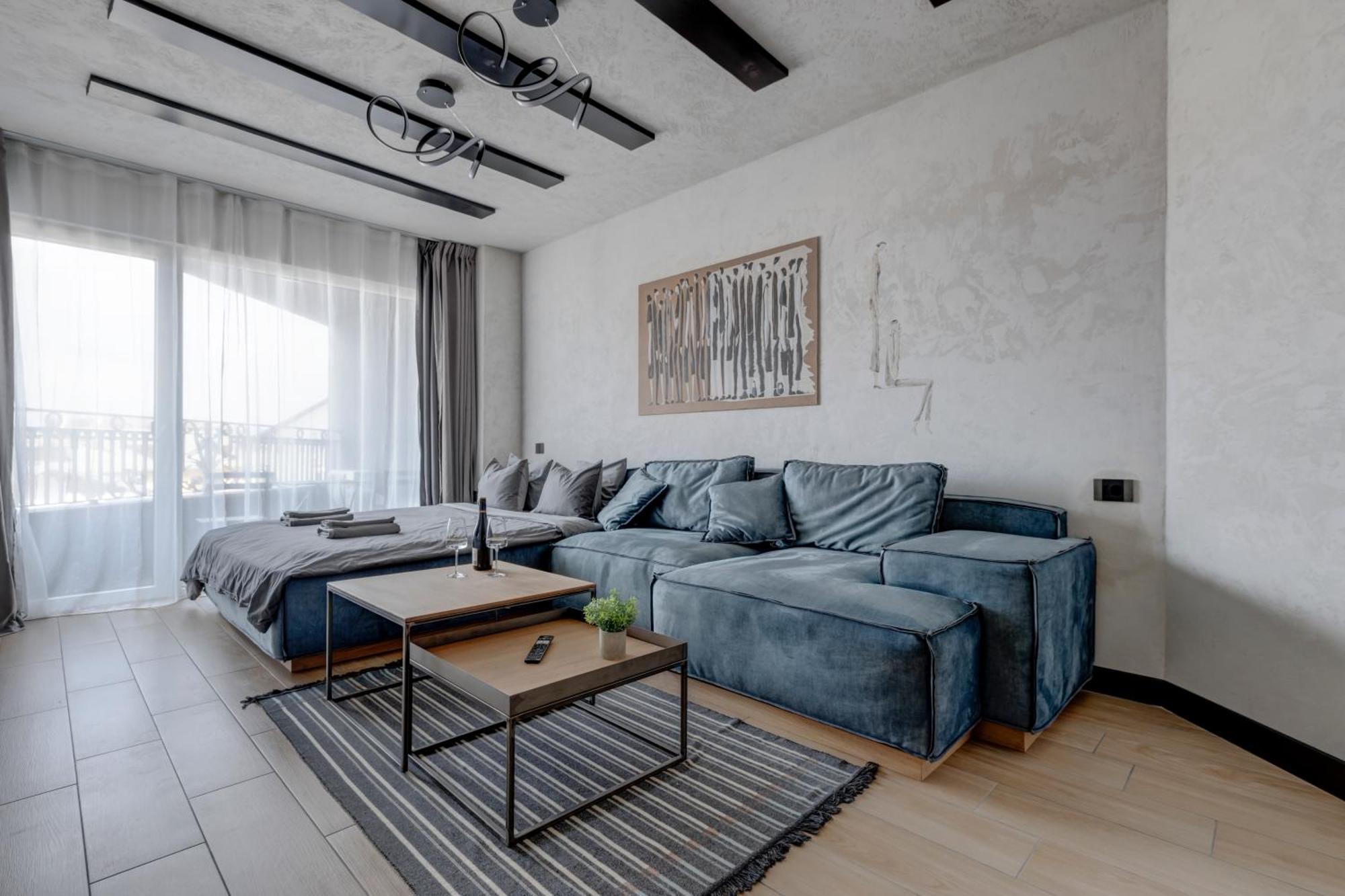 Amuse Bouche By Skabrin Apartment