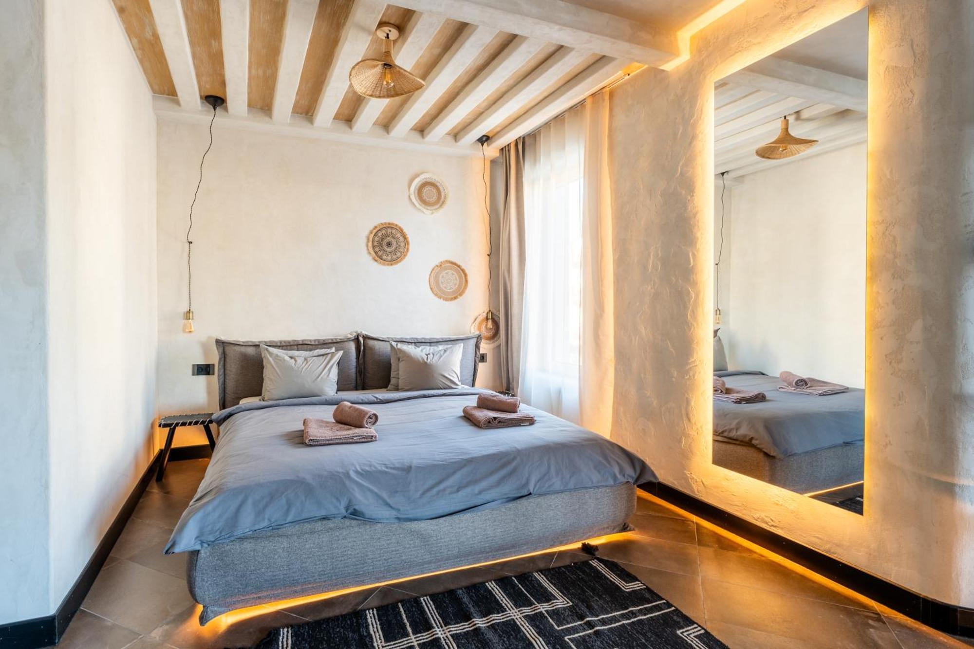 Amuse Bouche By Skabrin Apartment