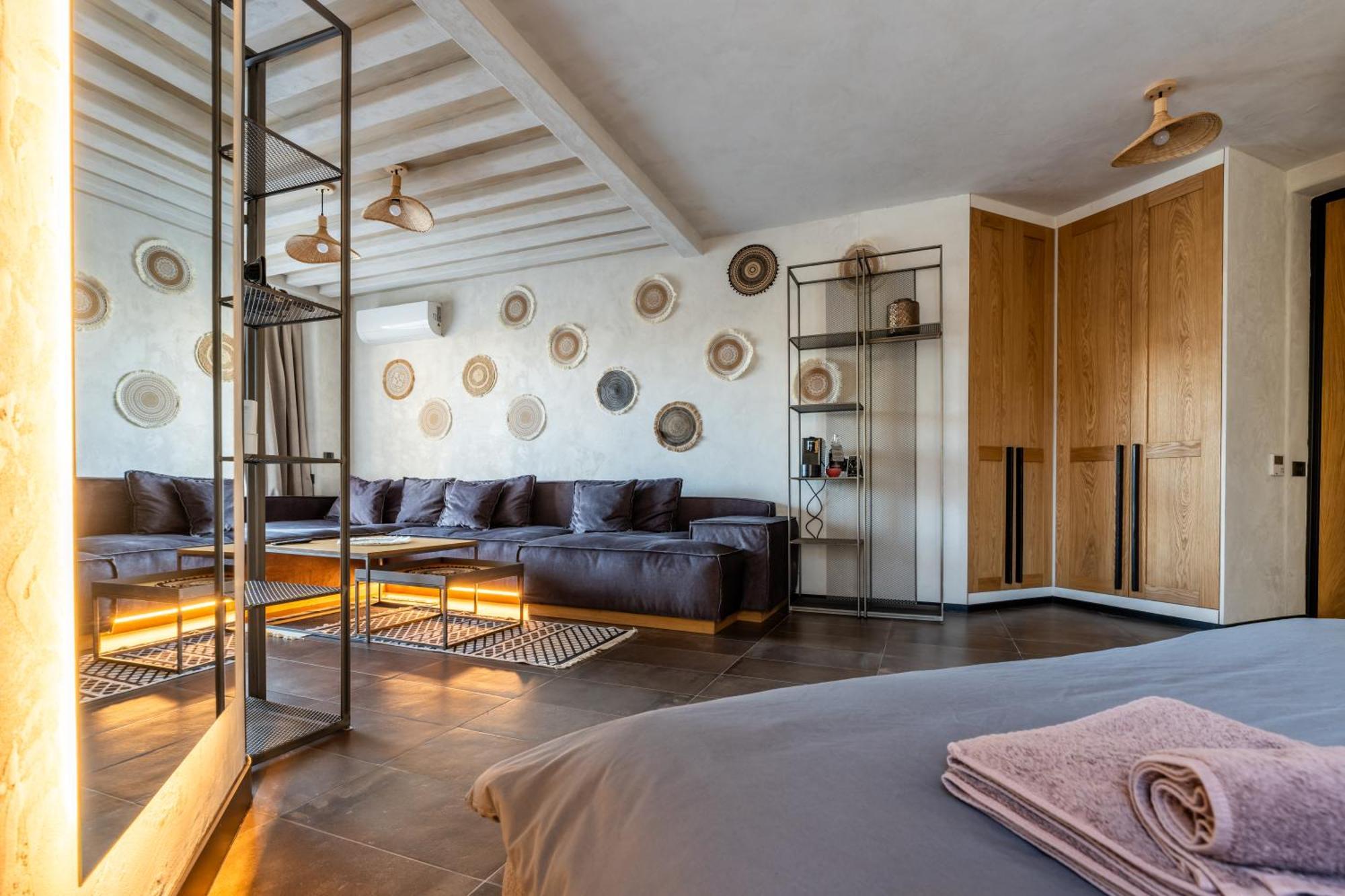 Amuse Bouche By Skabrin Apartment *